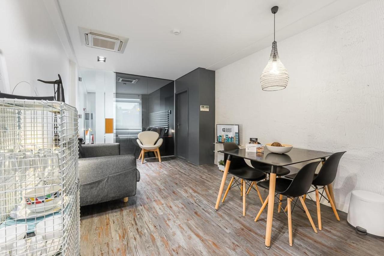 Guestready - A Polished Retreat Near St Catarina Apartman Porto Kültér fotó